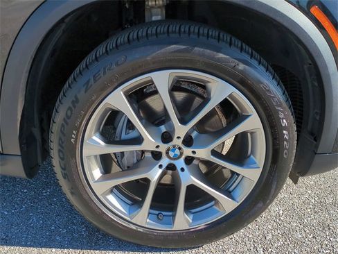 Used 2025 BMW X5 sDrive40i image 11