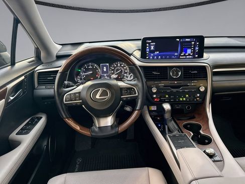 Certified 2022 Lexus RX 350L FWD w/ Premium Package image 20