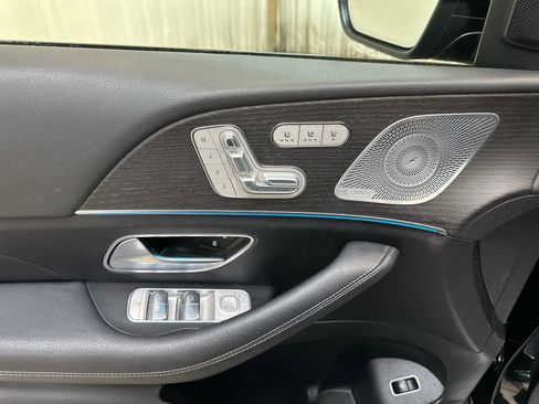 Used 2021 Mercedes-Benz GLE 350 4MATIC image 23