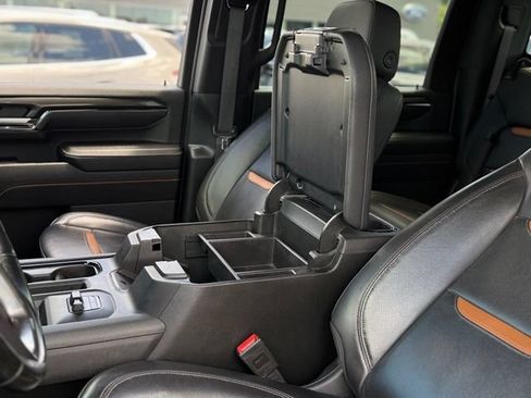 Used 2024 GMC Sierra 2500 AT4 w/ Technology Package AWD/4WD image 27
