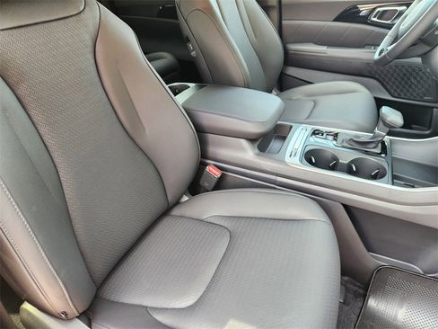 New 2026 Kia Carnival SX Prestige image 9