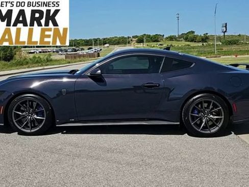 Used 2024 Ford Mustang Dark Horse RWD image 5
