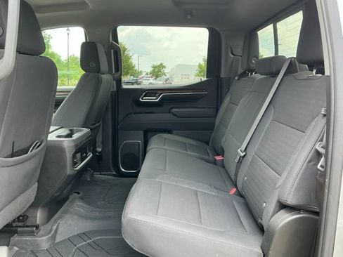 Used 2023 Chevrolet Silverado 1500 RST w/ Convenience Package II AWD/4WD image 35