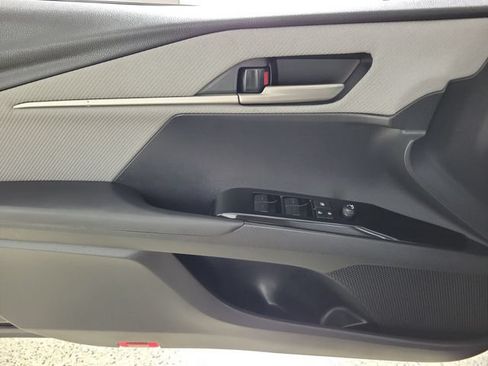Used 2026 Toyota Camry SE FWD image 21