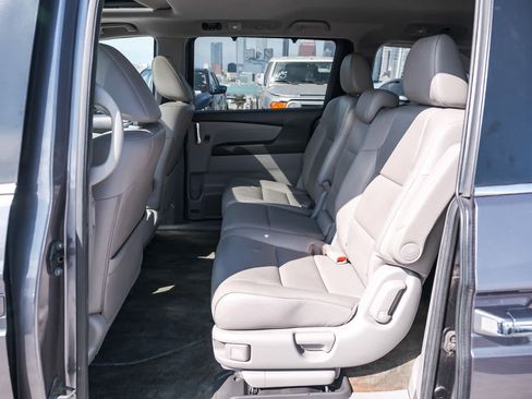 Used 2016 Honda Odyssey EX-L image 19