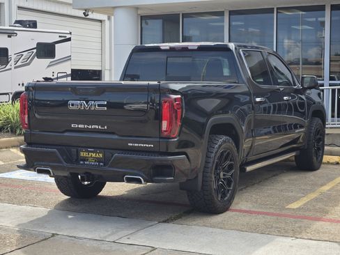 Used 2024 GMC Sierra 1500 Denali Ultimate AWD/4WD image 4