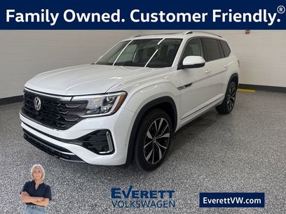 New 2026 Volkswagen Atlas SEL Premium R-Line