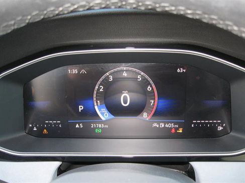 Used 2025 Volkswagen Jetta SE image 7