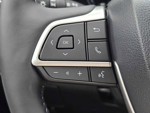 New 2026 Toyota Highlander Platinum AWD/4WD image 35