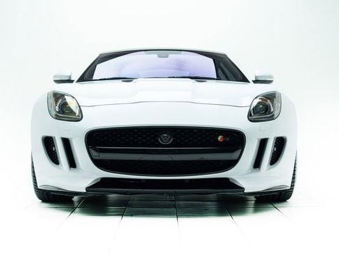 Used 2017 Jaguar F-TYPE S RWD image 6