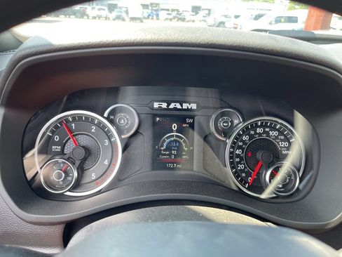 New 2024 RAM 3500 Tradesman w/ Chrome Appearance Group AWD/4WD image 14