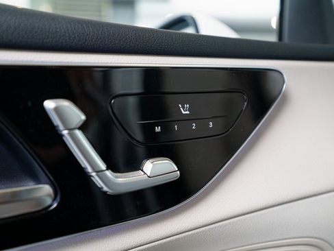 Certified 2025 Mercedes-Benz GLC 300 4MATIC image 12