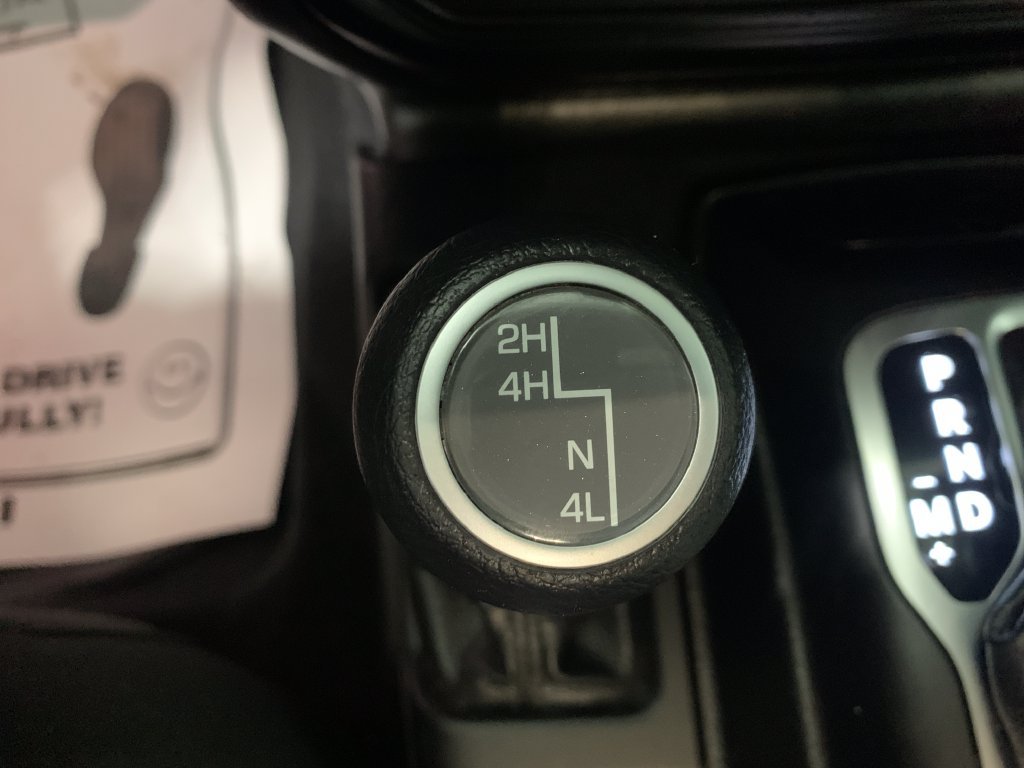 Used 2020 Jeep Gladiator Sport w/ Quick Order Package 24S AWD/4WD image 25