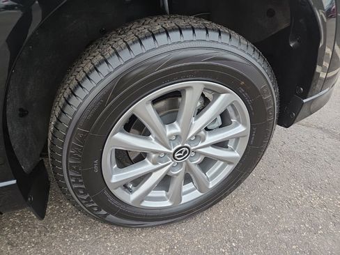 Used 2025 MAZDA CX-5 AWD 2.5 S w/ Preferred Package image 10