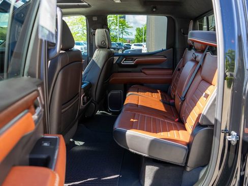 Certified 2023 GMC Sierra 1500 Denali Ultimate AWD/4WD image 13