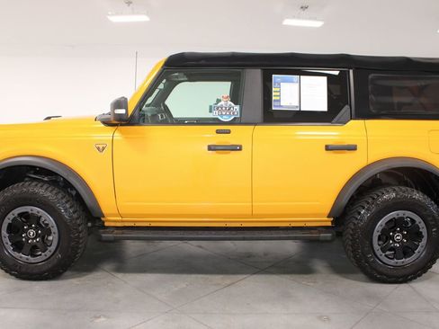 Used 2021 Ford Bronco Badlands image 6