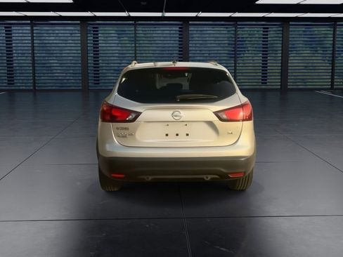 Used 2019 Nissan Rogue Sport SL image 7