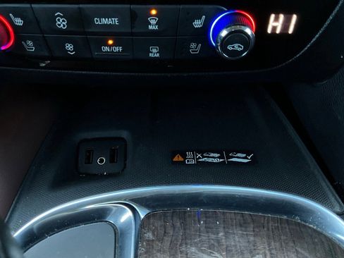 Used 2018 Buick Enclave Avenir w/ Avenir Technology Package image 30