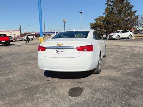 Used 2014 Chevrolet Impala LT w/ Premium Seating Package image 8