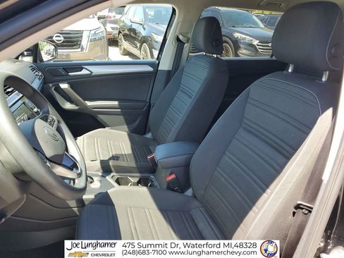 Used 2022 Volkswagen Tiguan S FWD image 18