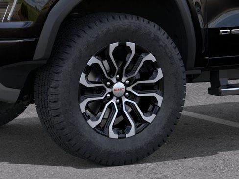 New 2026 GMC Canyon Denali image 34