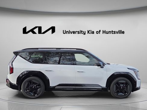 New 2026 Kia EV9 GT-Line image 8