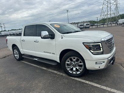 Used 2020 Nissan Titan SL w/ Moonroof Package