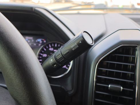 Certified 2020 Ford F250 XLT w/ Tremor Off-Road Package image 21