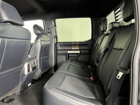 Used 2022 Ford F250 Lariat w/ Chrome Package image 28