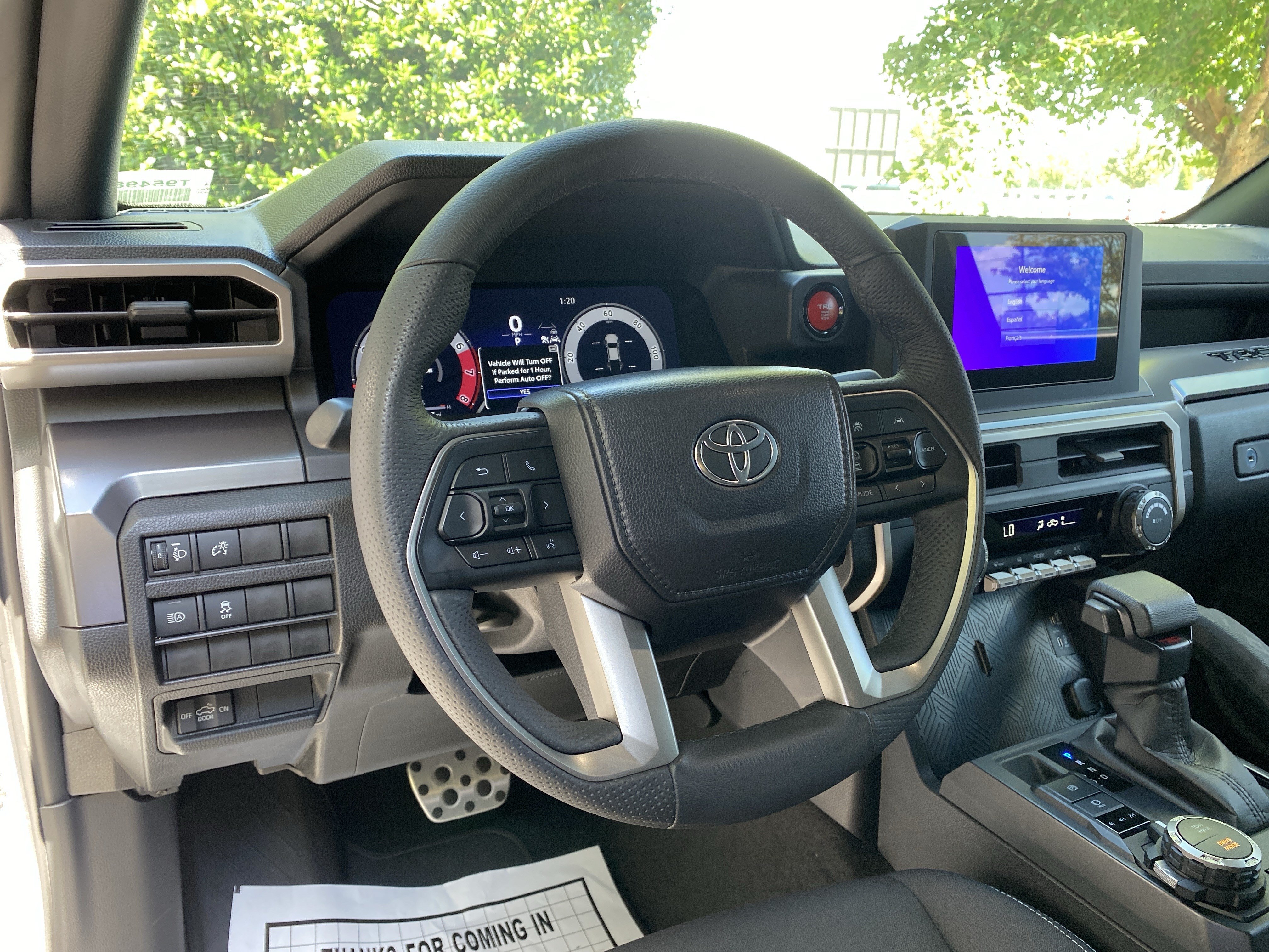 Used 2025 Toyota Tacoma TRD Sport AWD/4WD image 17