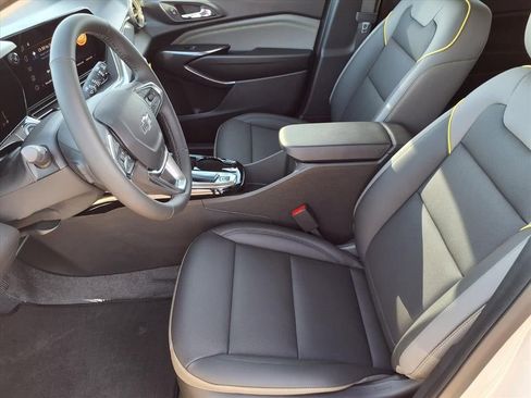 New 2026 Chevrolet Trax ACTIV w/ Sunroof Package image 13