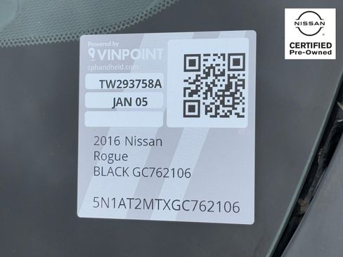 Used 2016 Nissan Rogue SL w/ SL Premium Package image 31