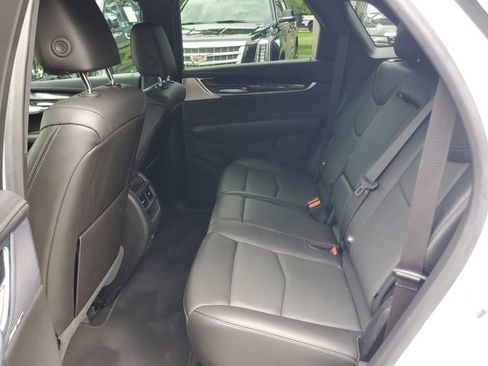 Certified 2024 Cadillac XT5 Premium Luxury w/ Technology Package FWD image 12