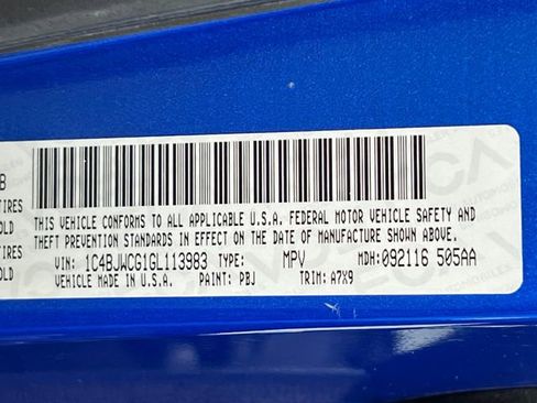 Used 2016 Jeep Wrangler Rubicon w/ Power Convenience Group image 24