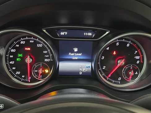 Used 2018 Mercedes-Benz GLA 250 4MATIC image 18
