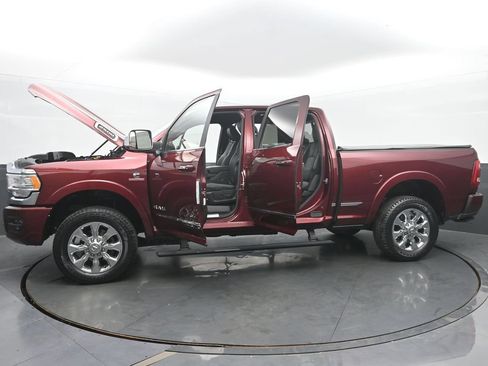 Used 2022 RAM 2500 Limited w/ Towing Technology Group AWD/4WD image 63