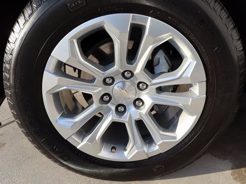 Used 2023 Chevrolet Silverado 1500 LTZ w/ LTZ Convenience Package II image 43