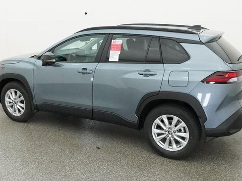 New 2026 Toyota Corolla Cross LE FWD image 15