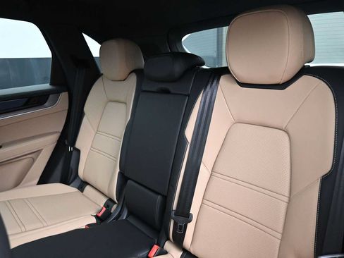 New 2026 Porsche Cayenne AWD/4WD image 16