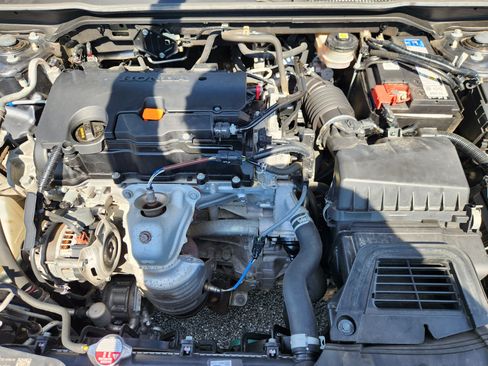 Used 2022 Honda Civic Sport image 17