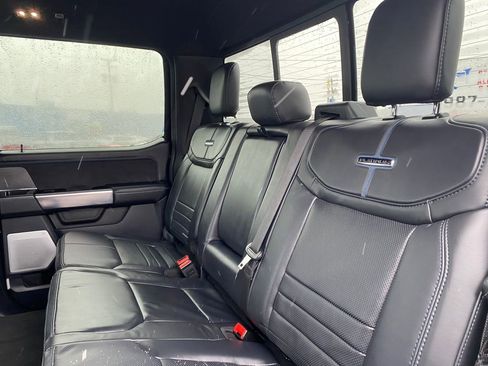 Used 2025 Ford F250 Platinum image 18