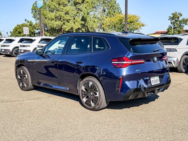 Used 2025 BMW X3 xDrive30i w/ Premium Package AWD/4WD image 2