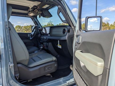 New 2026 Jeep Gladiator Mojave image 39
