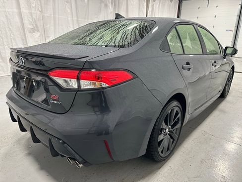 Used 2025 Toyota Corolla SE image 7