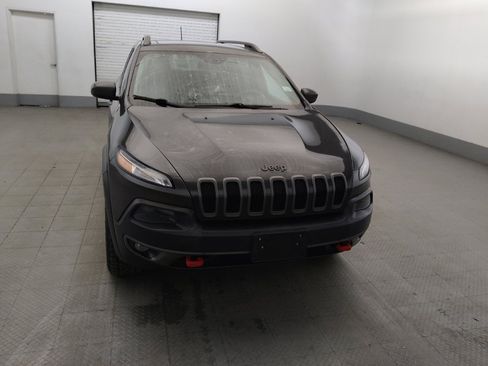 Used 2014 Jeep Cherokee Trailhawk w/ Comfort/Convenience Group AWD/4WD image 14
