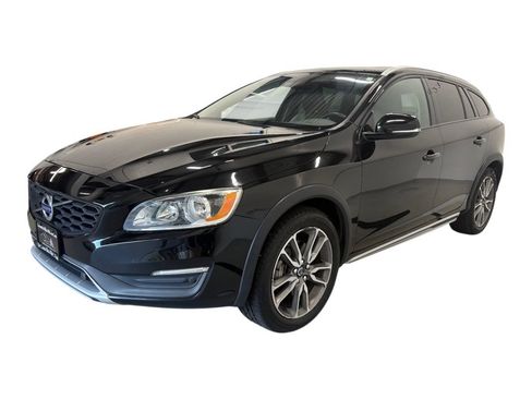 Used 2016 Volvo V60 T5 Cross Country w/ Convenience Package AWD/4WD image 7