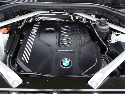 Used 2022 BMW X5 sDrive40i w/ Premium Package RWD image 37