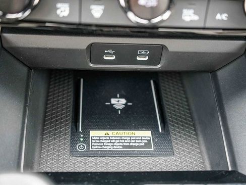 Used 2023 Honda Accord Touring image 22