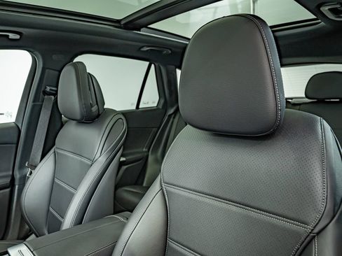 Certified 2026 Mercedes-Benz GLC 300 4MATIC image 32