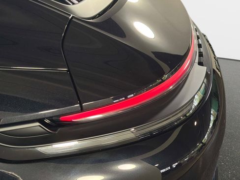 Used 2026 Porsche 911 Carrera 4 GTS image 16